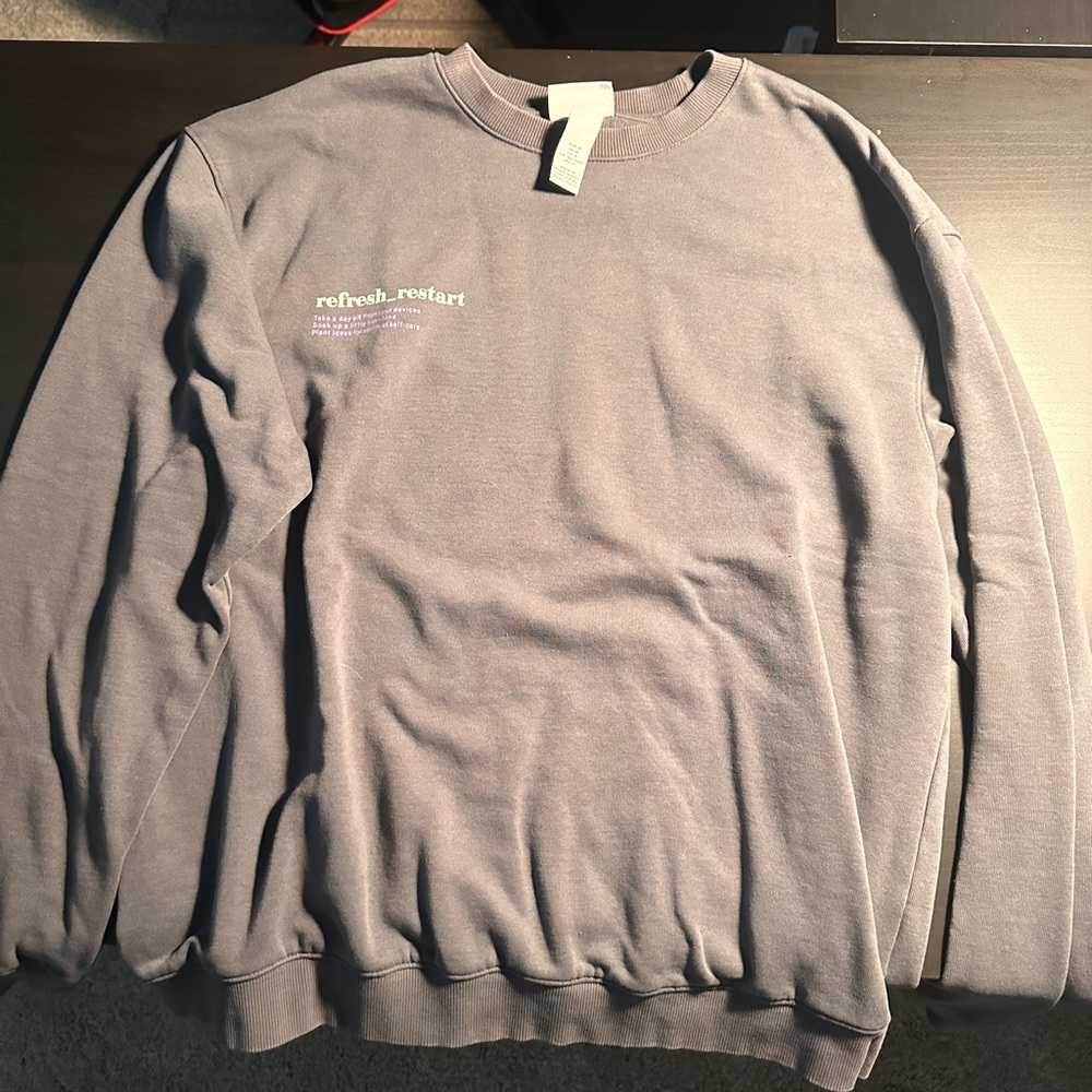 Size M H&M grey sweatshirt